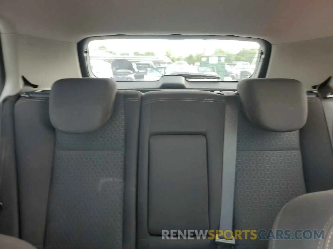 10 Photograph of a damaged car 3GNCJKSB3KL389010 CHEVROLET TRAX 2019