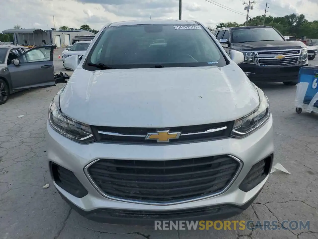 5 Photograph of a damaged car 3GNCJKSB3KL389010 CHEVROLET TRAX 2019