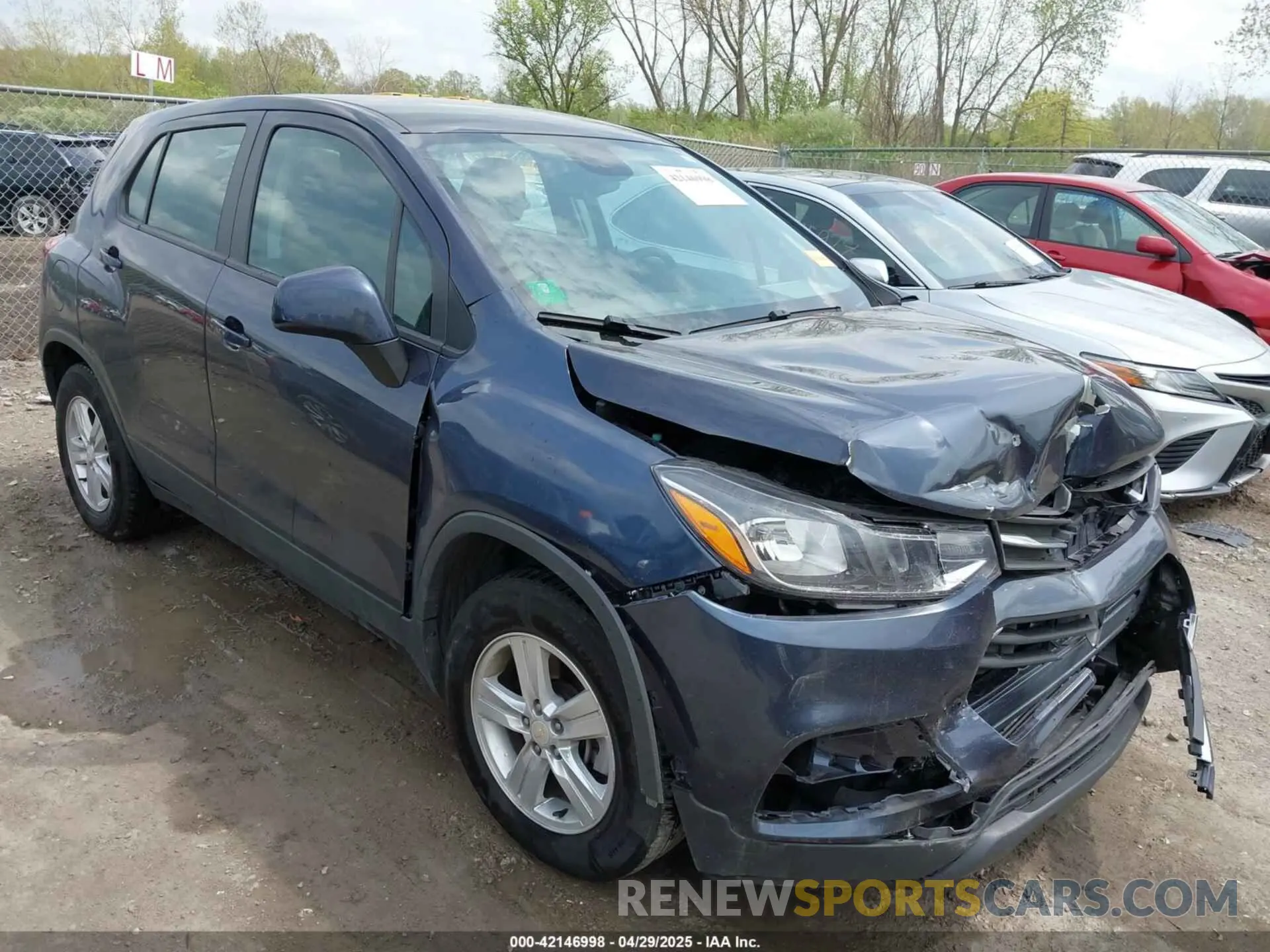 1 Photograph of a damaged car 3GNCJKSB4KL260306 CHEVROLET TRAX 2019