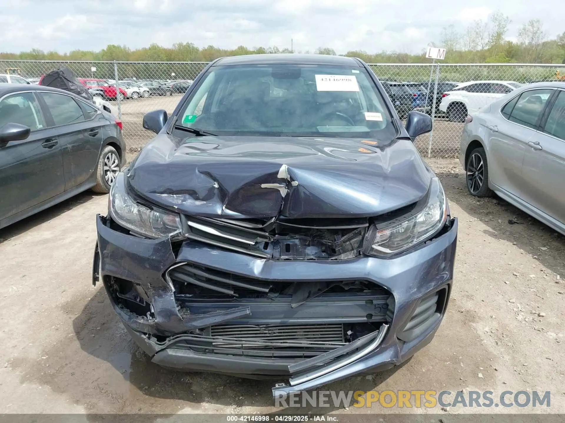 12 Photograph of a damaged car 3GNCJKSB4KL260306 CHEVROLET TRAX 2019