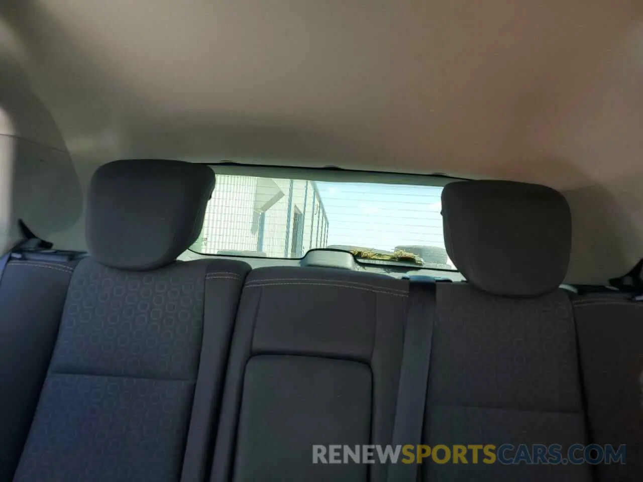 10 Photograph of a damaged car 3GNCJKSB5KL172915 CHEVROLET TRAX 2019