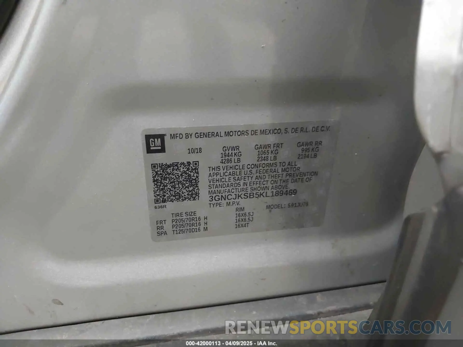 9 Photograph of a damaged car 3GNCJKSB5KL189469 CHEVROLET TRAX 2019