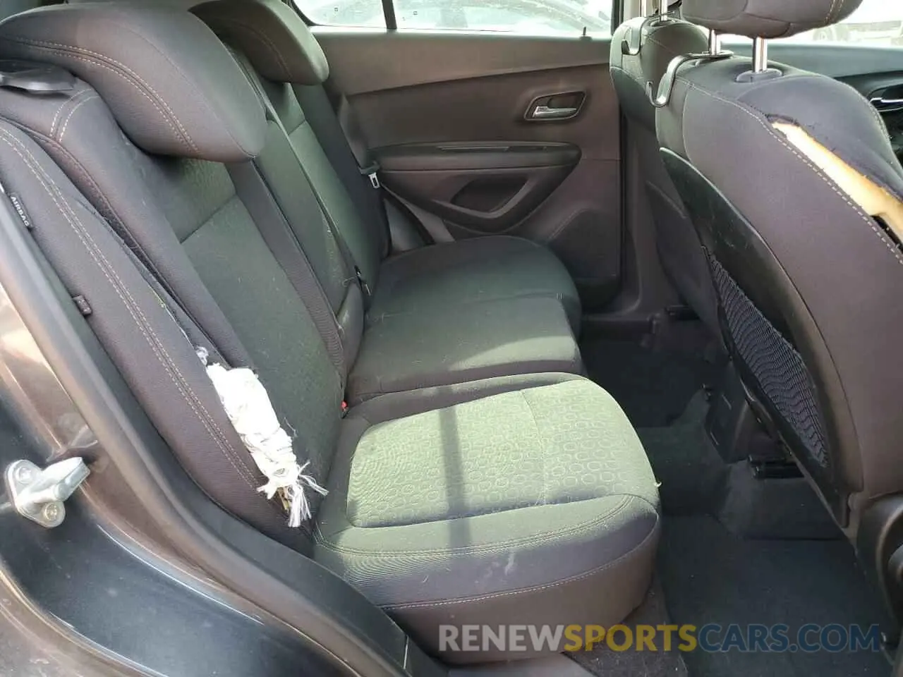 11 Photograph of a damaged car 3GNCJKSB5KL237469 CHEVROLET TRAX 2019