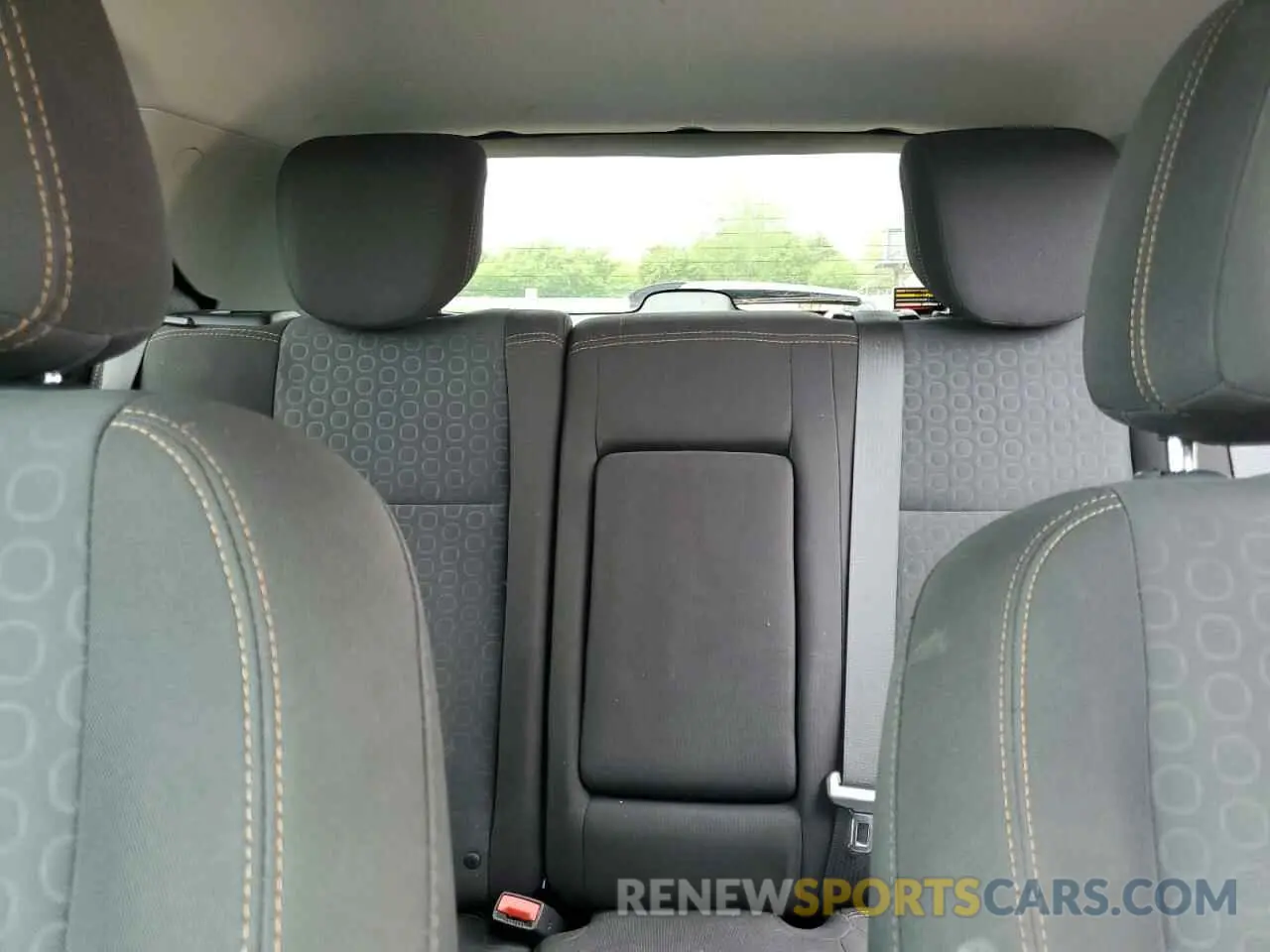 10 Photograph of a damaged car 3GNCJKSB5KL395651 CHEVROLET TRAX 2019