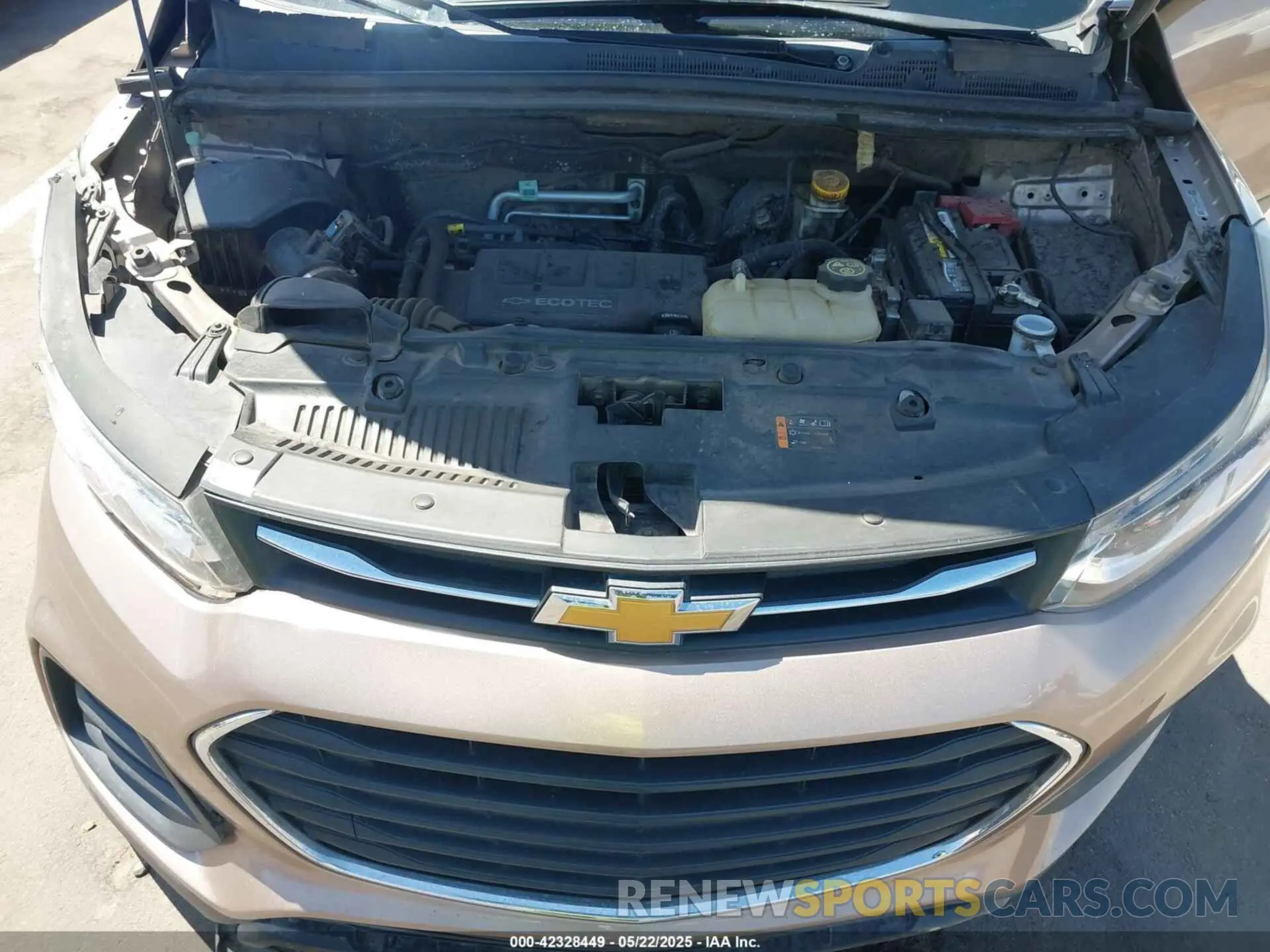 10 Photograph of a damaged car 3GNCJKSB6KL113159 CHEVROLET TRAX 2019