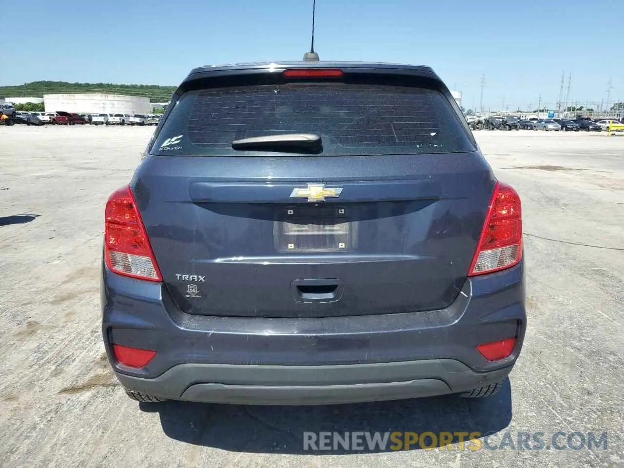 6 Photograph of a damaged car 3GNCJKSB6KL215819 CHEVROLET TRAX 2019