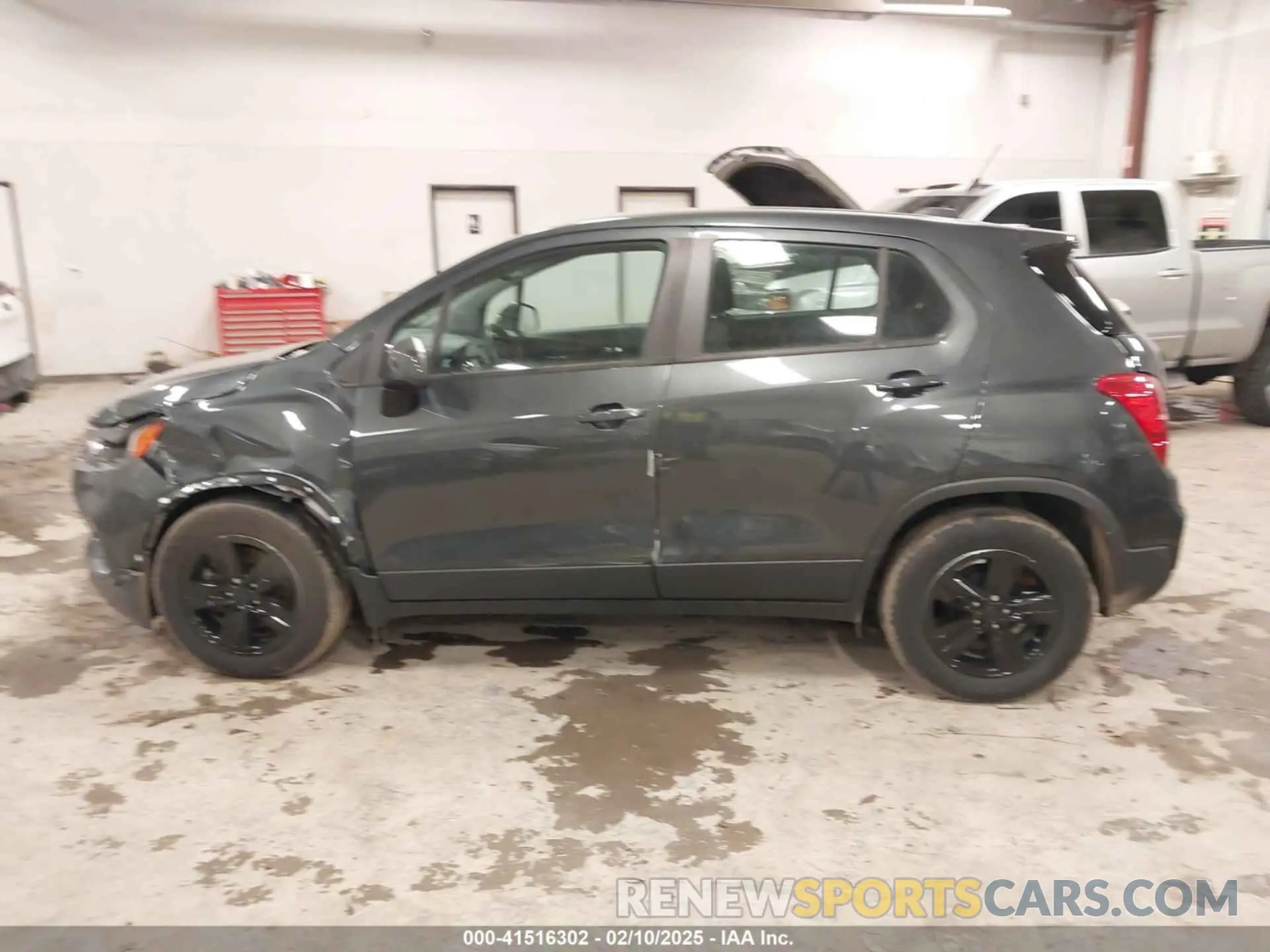 15 Photograph of a damaged car 3GNCJKSB6KL283263 CHEVROLET TRAX 2019