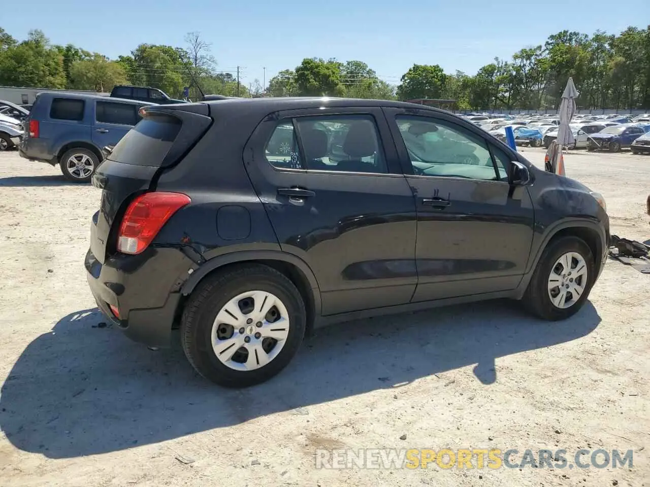 3 Photograph of a damaged car 3GNCJKSB7KL150611 CHEVROLET TRAX 2019