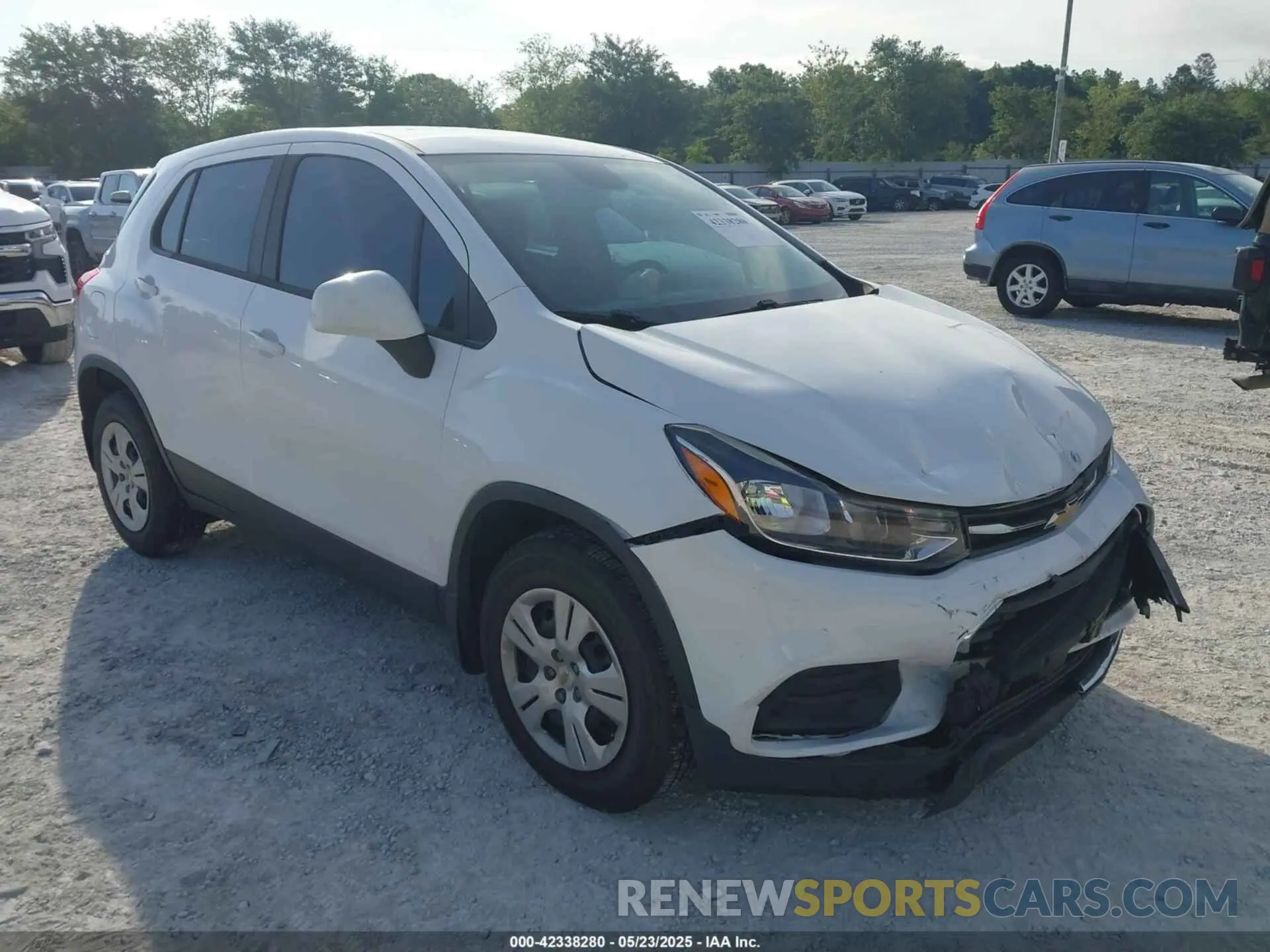 1 Photograph of a damaged car 3GNCJKSB7KL153203 CHEVROLET TRAX 2019