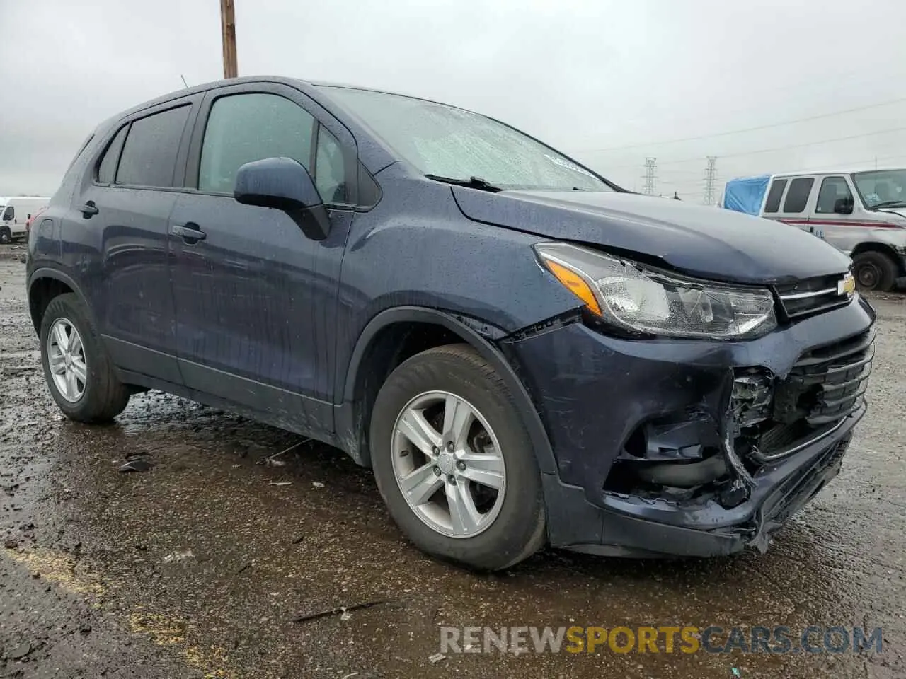 4 Photograph of a damaged car 3GNCJKSB7KL209737 CHEVROLET TRAX 2019