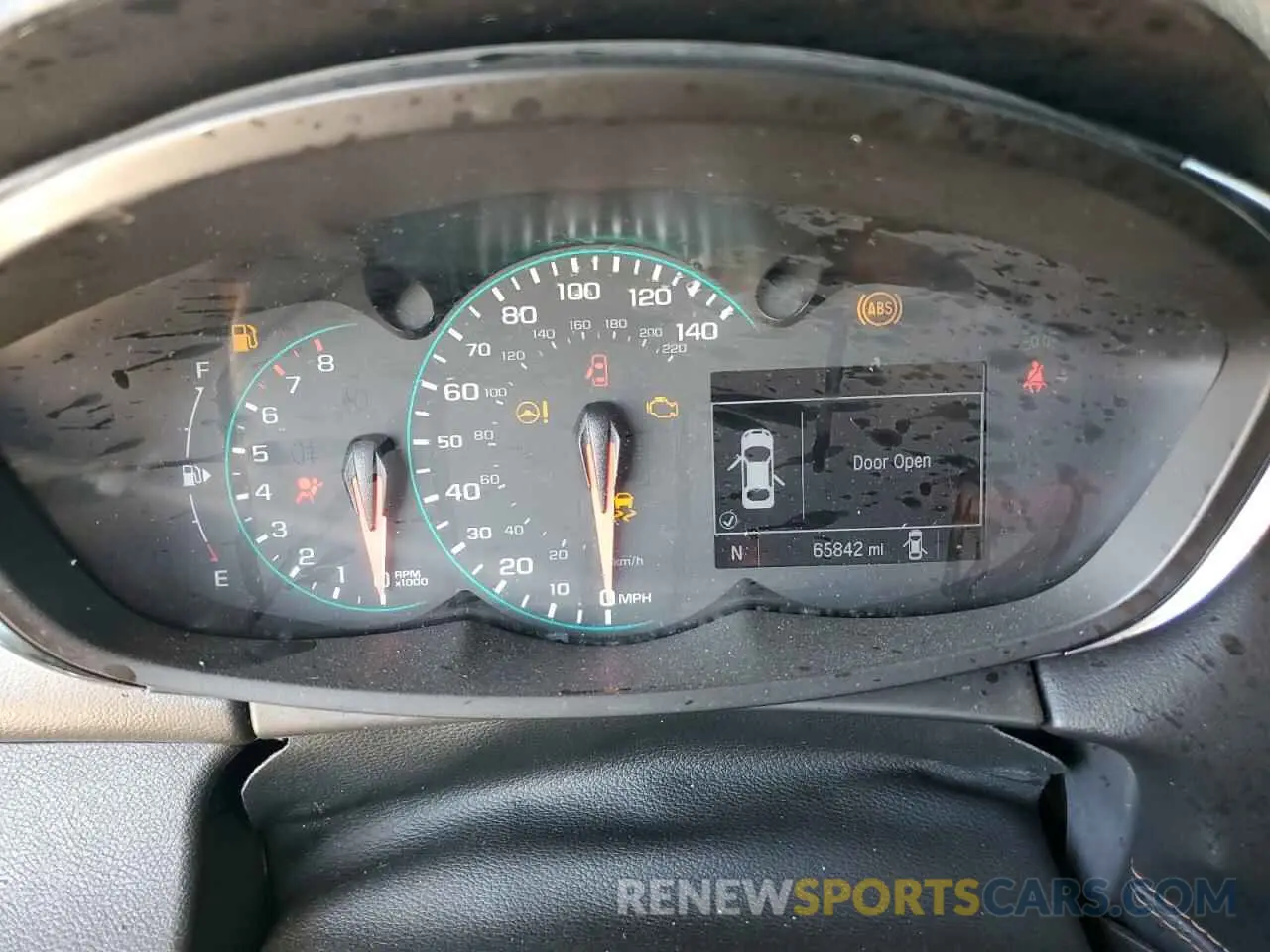 9 Photograph of a damaged car 3GNCJKSB7KL378009 CHEVROLET TRAX 2019