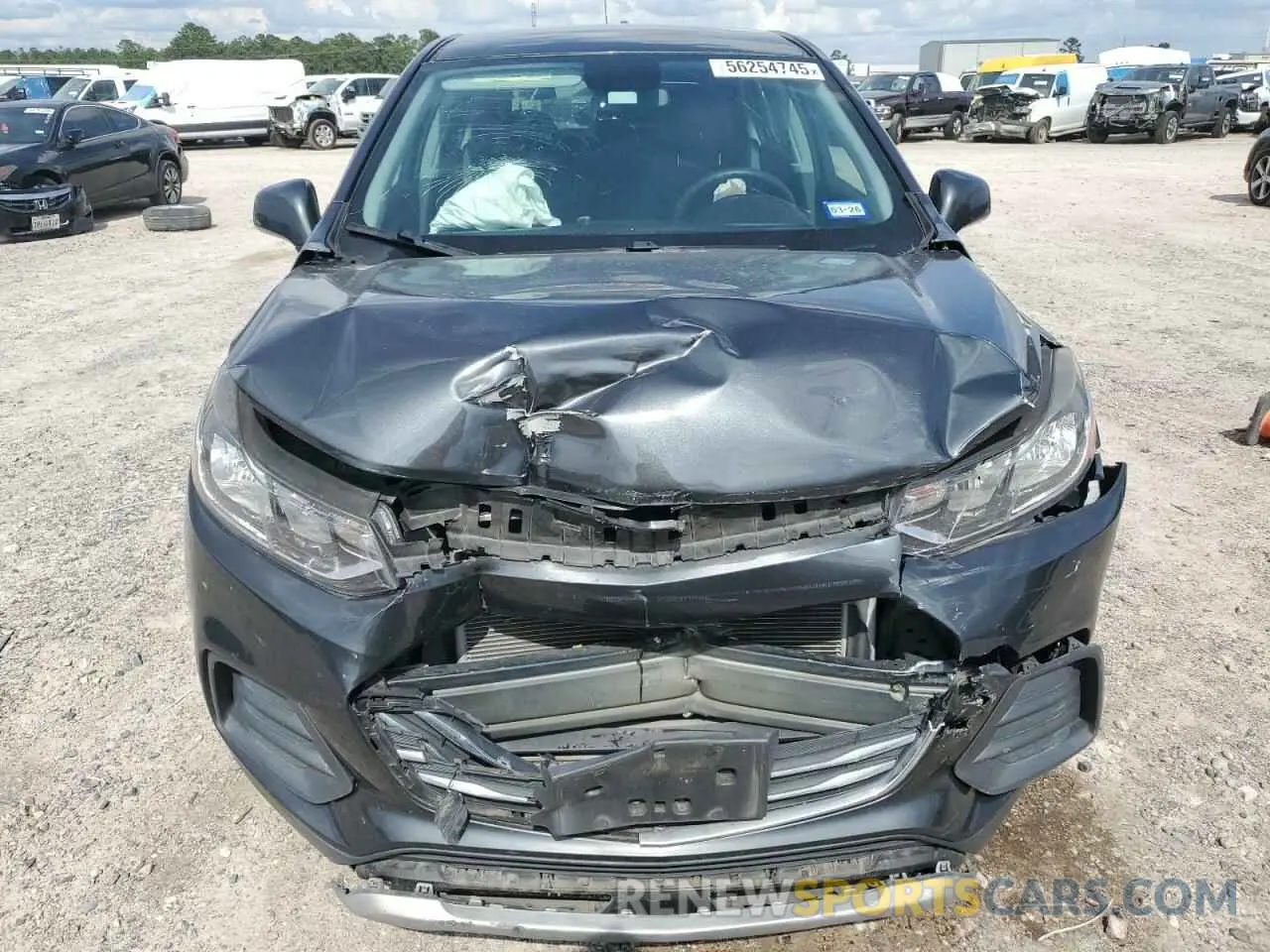 5 Photograph of a damaged car 3GNCJKSB8KL121912 CHEVROLET TRAX 2019