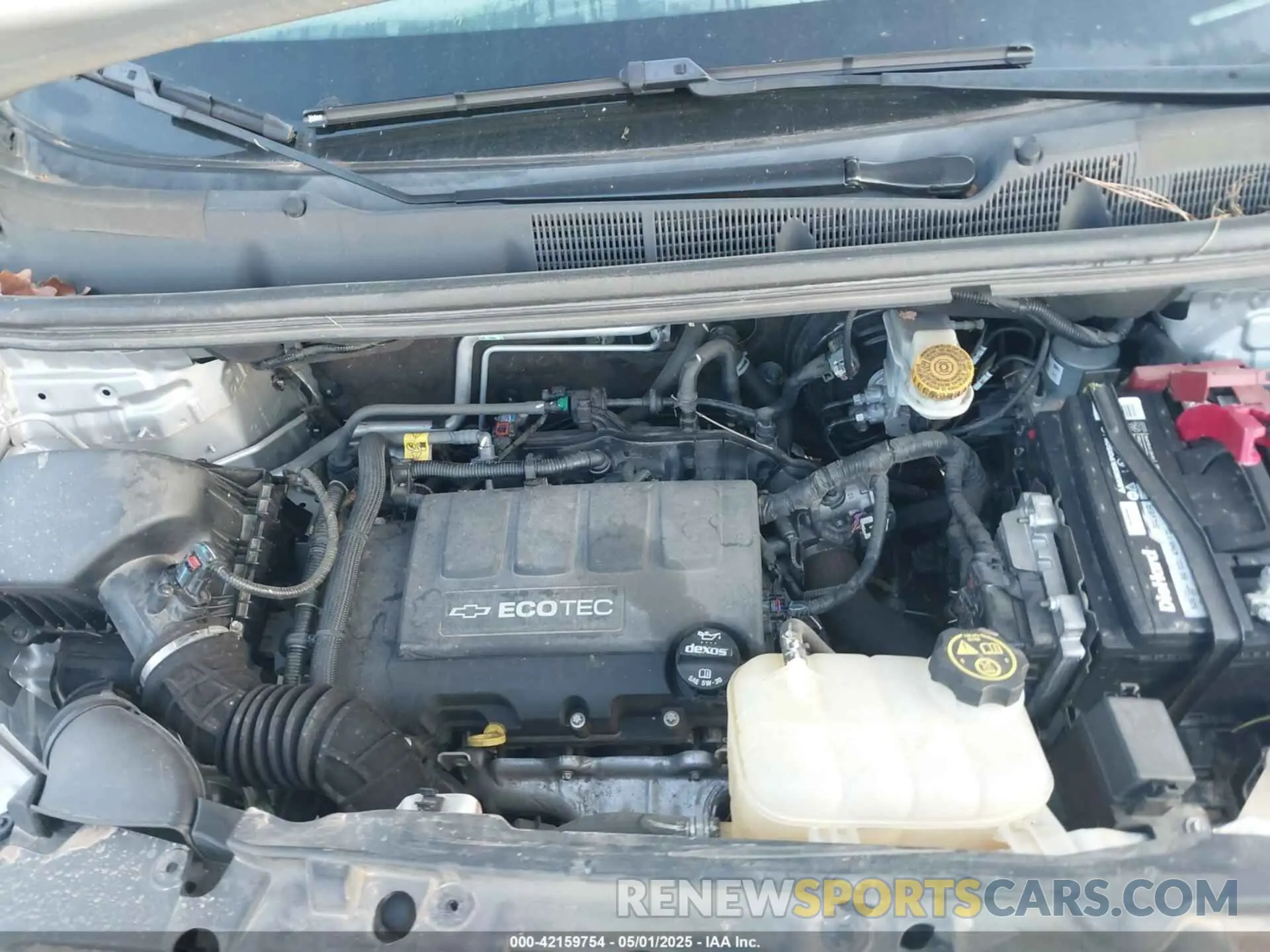10 Photograph of a damaged car 3GNCJKSB8KL170642 CHEVROLET TRAX 2019