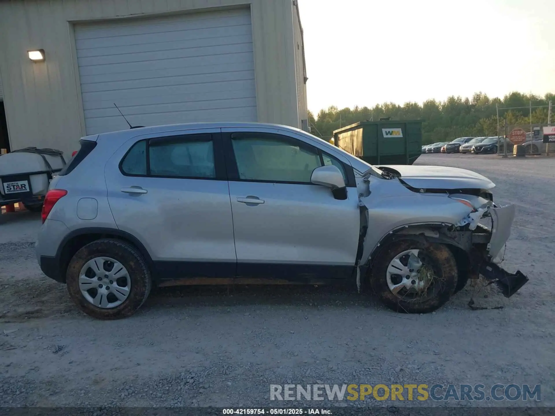 13 Photograph of a damaged car 3GNCJKSB8KL170642 CHEVROLET TRAX 2019