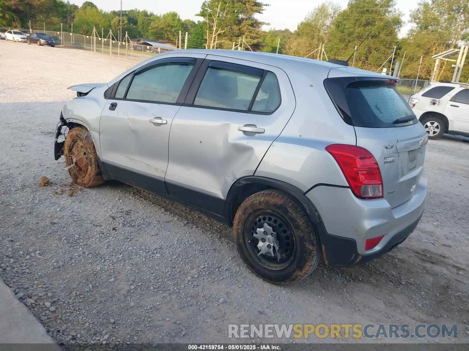 3 Photograph of a damaged car 3GNCJKSB8KL170642 CHEVROLET TRAX 2019