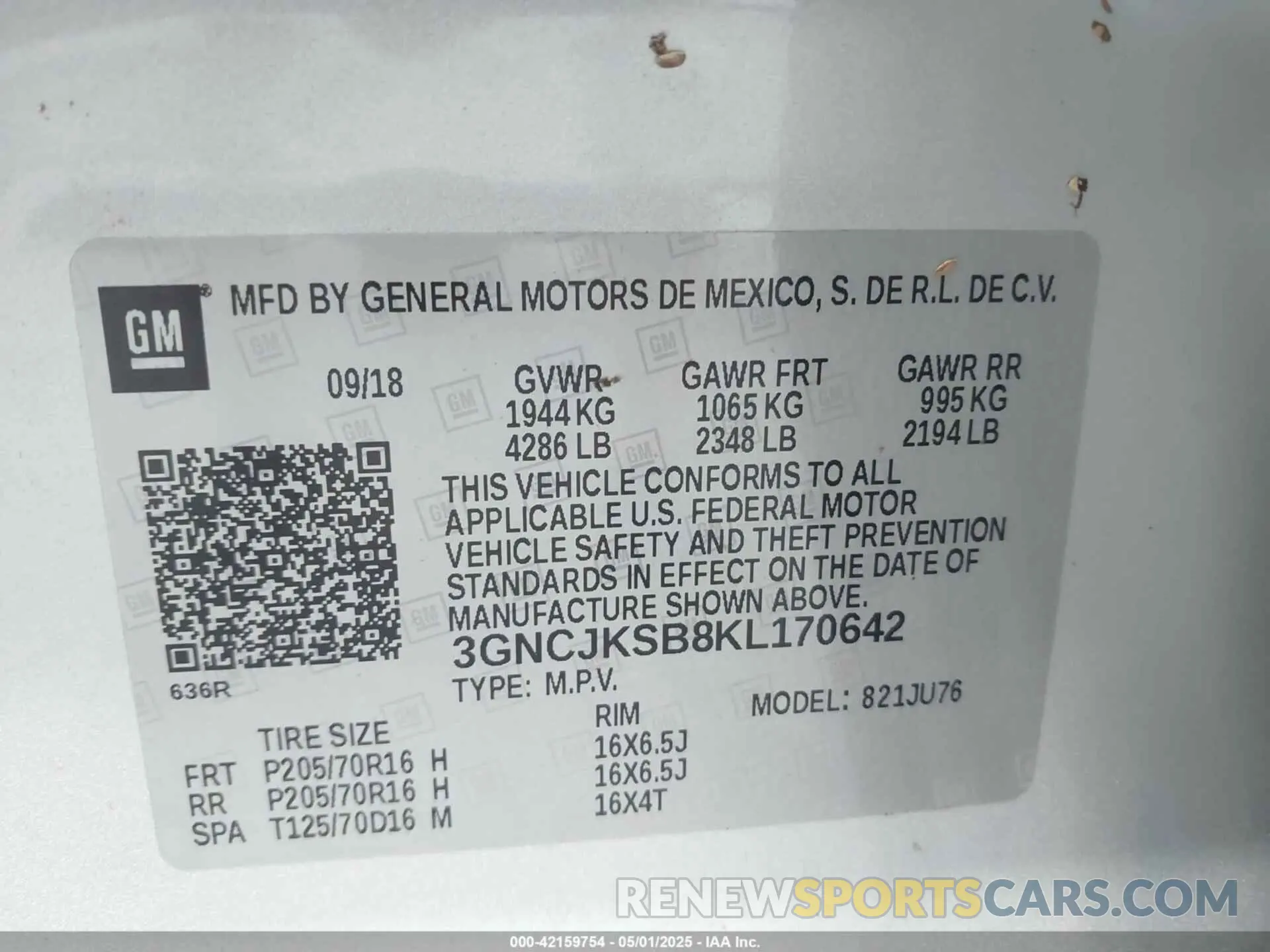 9 Photograph of a damaged car 3GNCJKSB8KL170642 CHEVROLET TRAX 2019