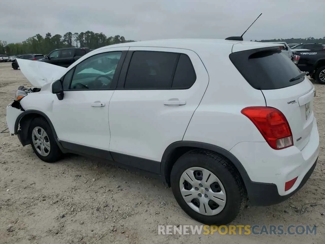 2 Photograph of a damaged car 3GNCJKSB8KL170821 CHEVROLET TRAX 2019