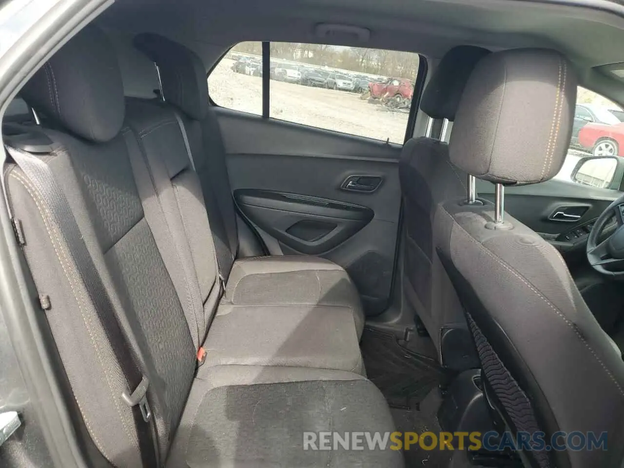 11 Photograph of a damaged car 3GNCJKSB8KL256100 CHEVROLET TRAX 2019