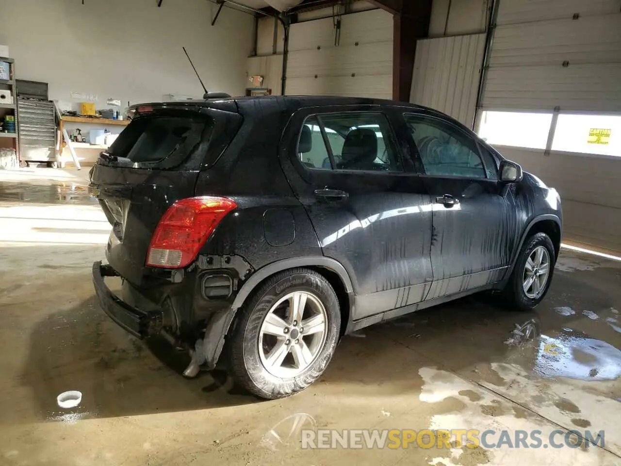 3 Photograph of a damaged car 3GNCJKSB8KL301326 CHEVROLET TRAX 2019