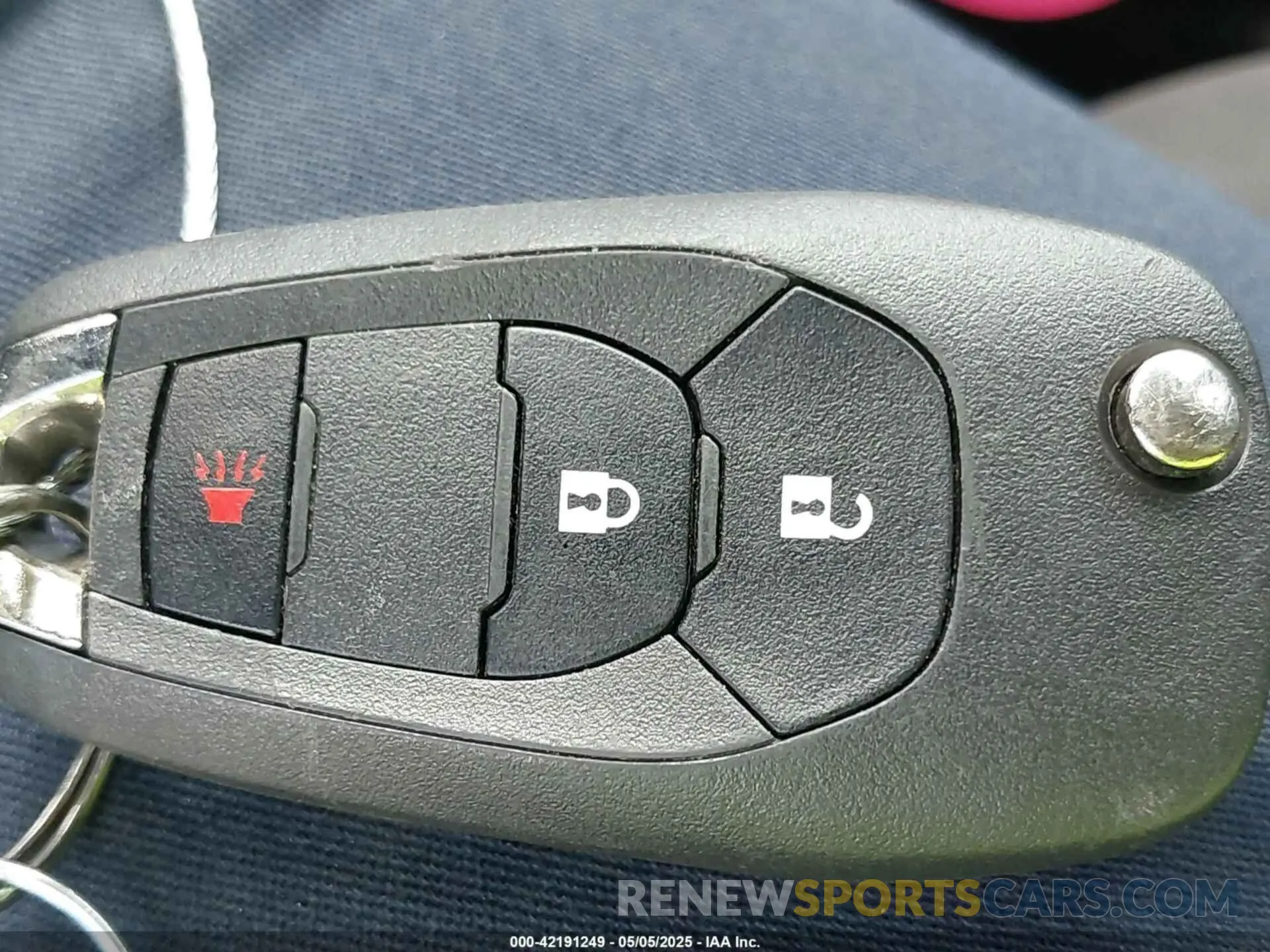 11 Photograph of a damaged car 3GNCJKSB9KL211344 CHEVROLET TRAX 2019