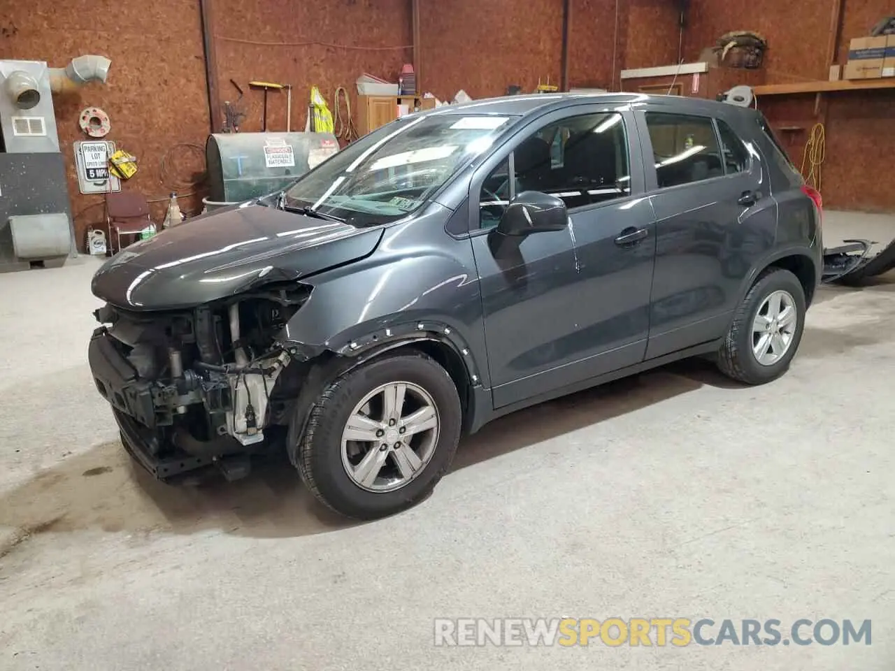 1 Photograph of a damaged car 3GNCJKSB9KL294712 CHEVROLET TRAX 2019