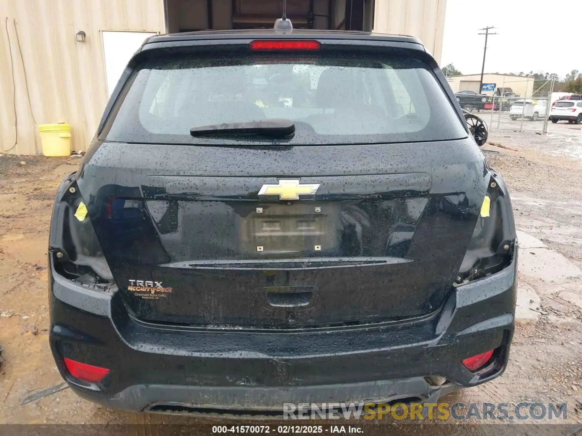 16 Photograph of a damaged car 3GNCJKSB9KL334383 CHEVROLET TRAX 2019