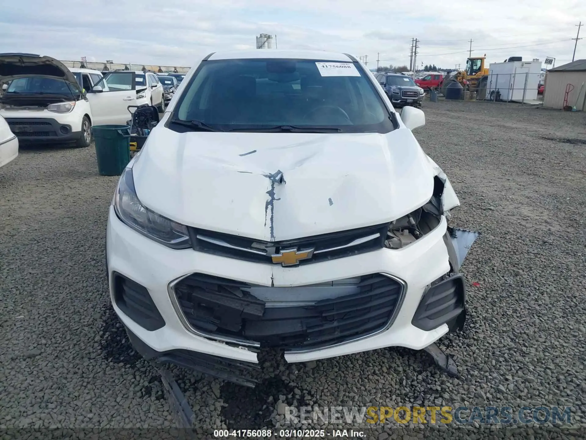 13 Photograph of a damaged car 3GNCJKSB9KL357789 CHEVROLET TRAX 2019