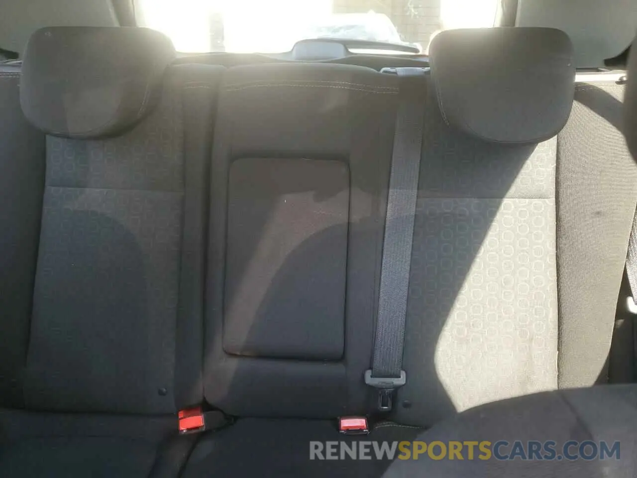 10 Photograph of a damaged car 3GNCJKSBXKL174630 CHEVROLET TRAX 2019