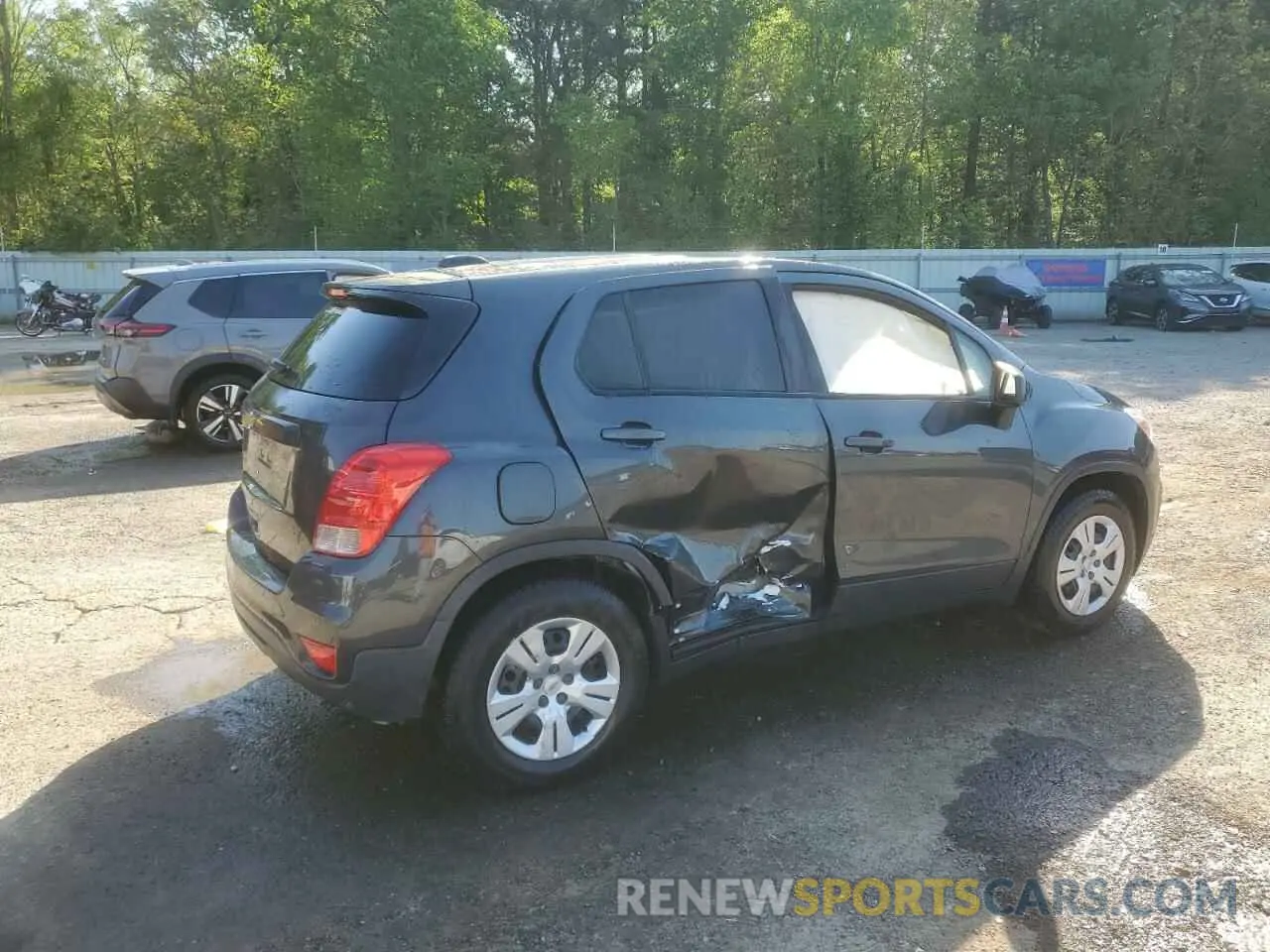 3 Photograph of a damaged car 3GNCJKSBXKL174630 CHEVROLET TRAX 2019