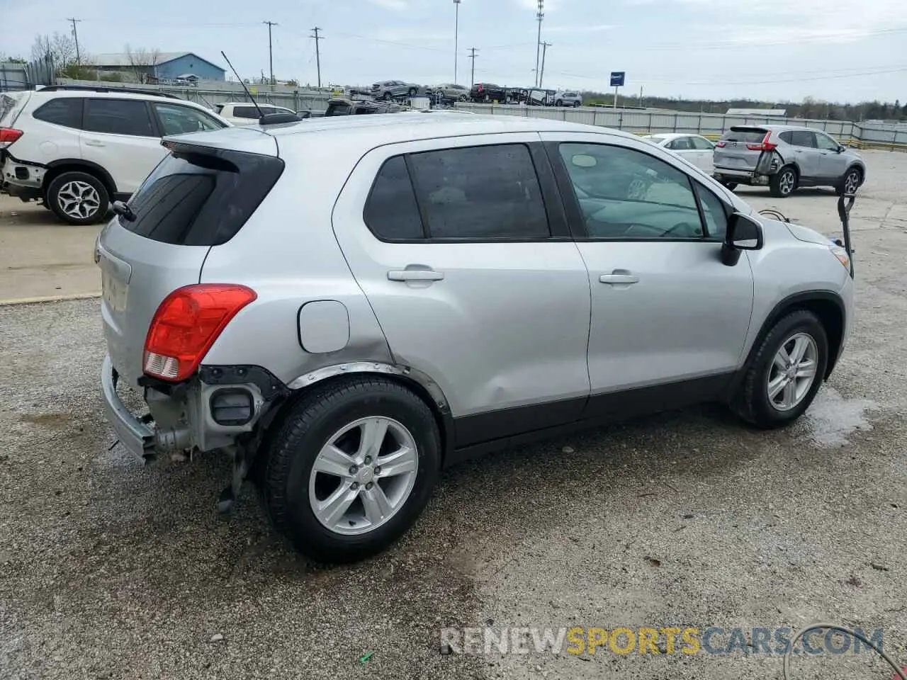 3 Photograph of a damaged car 3GNCJKSBXKL401461 CHEVROLET TRAX 2019