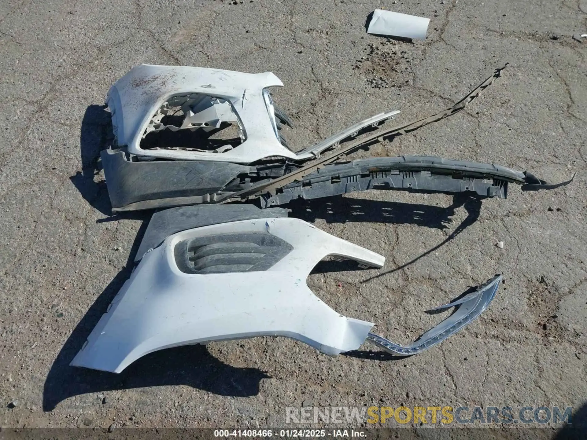 11 Photograph of a damaged car 3GNCJLSB0KL150987 CHEVROLET TRAX 2019