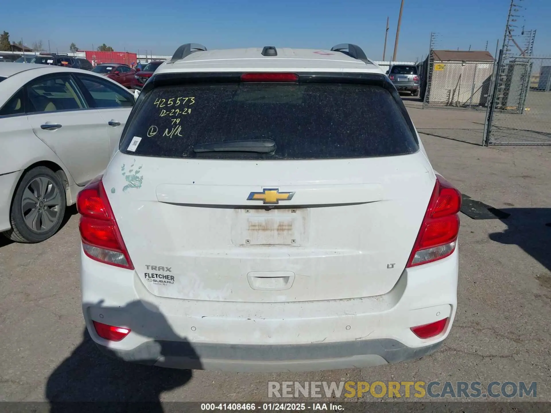 16 Photograph of a damaged car 3GNCJLSB0KL150987 CHEVROLET TRAX 2019