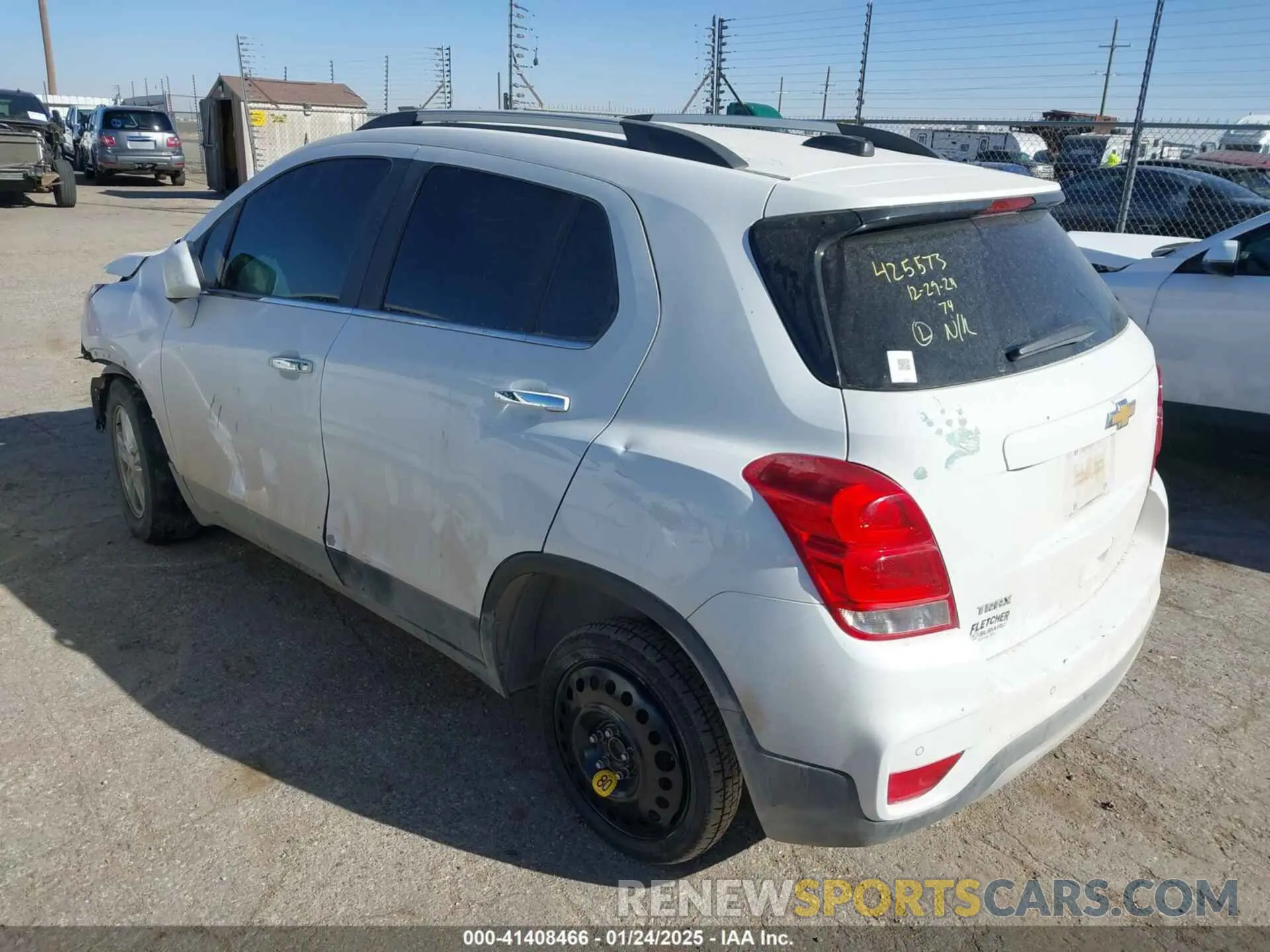 3 Photograph of a damaged car 3GNCJLSB0KL150987 CHEVROLET TRAX 2019