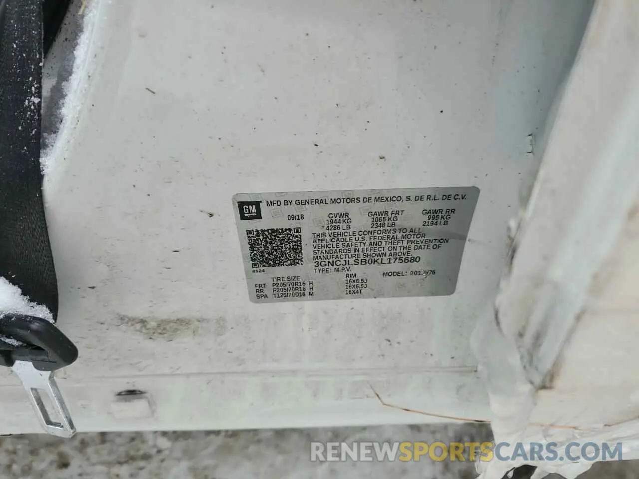 13 Photograph of a damaged car 3GNCJLSB0KL175680 CHEVROLET TRAX 2019