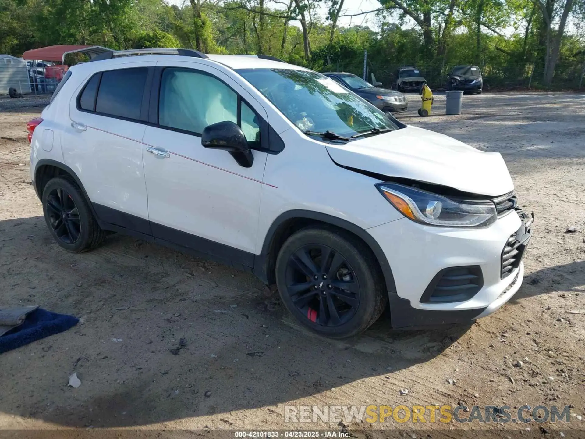 1 Photograph of a damaged car 3GNCJLSB0KL233562 CHEVROLET TRAX 2019