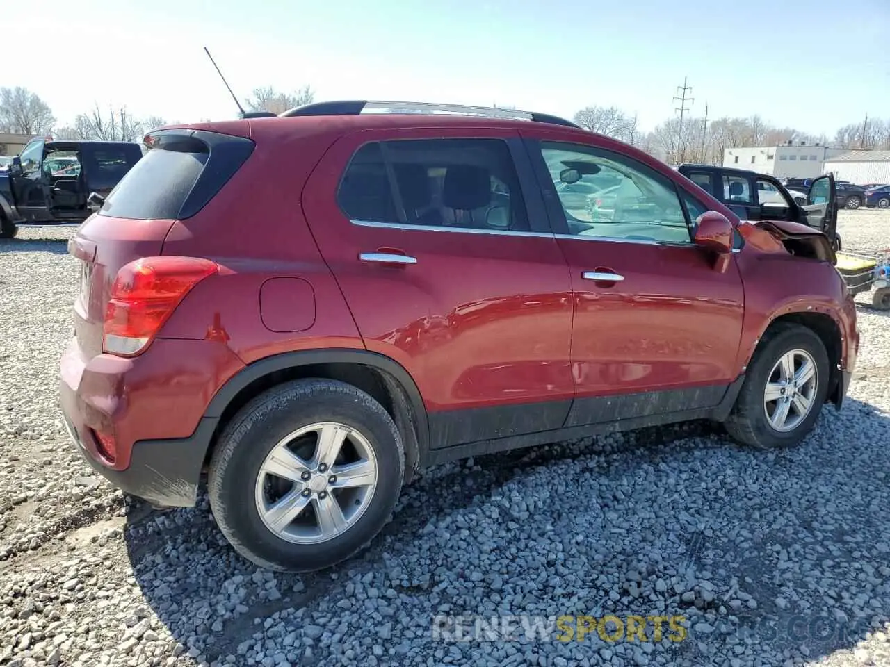 3 Photograph of a damaged car 3GNCJLSB0KL245954 CHEVROLET TRAX 2019