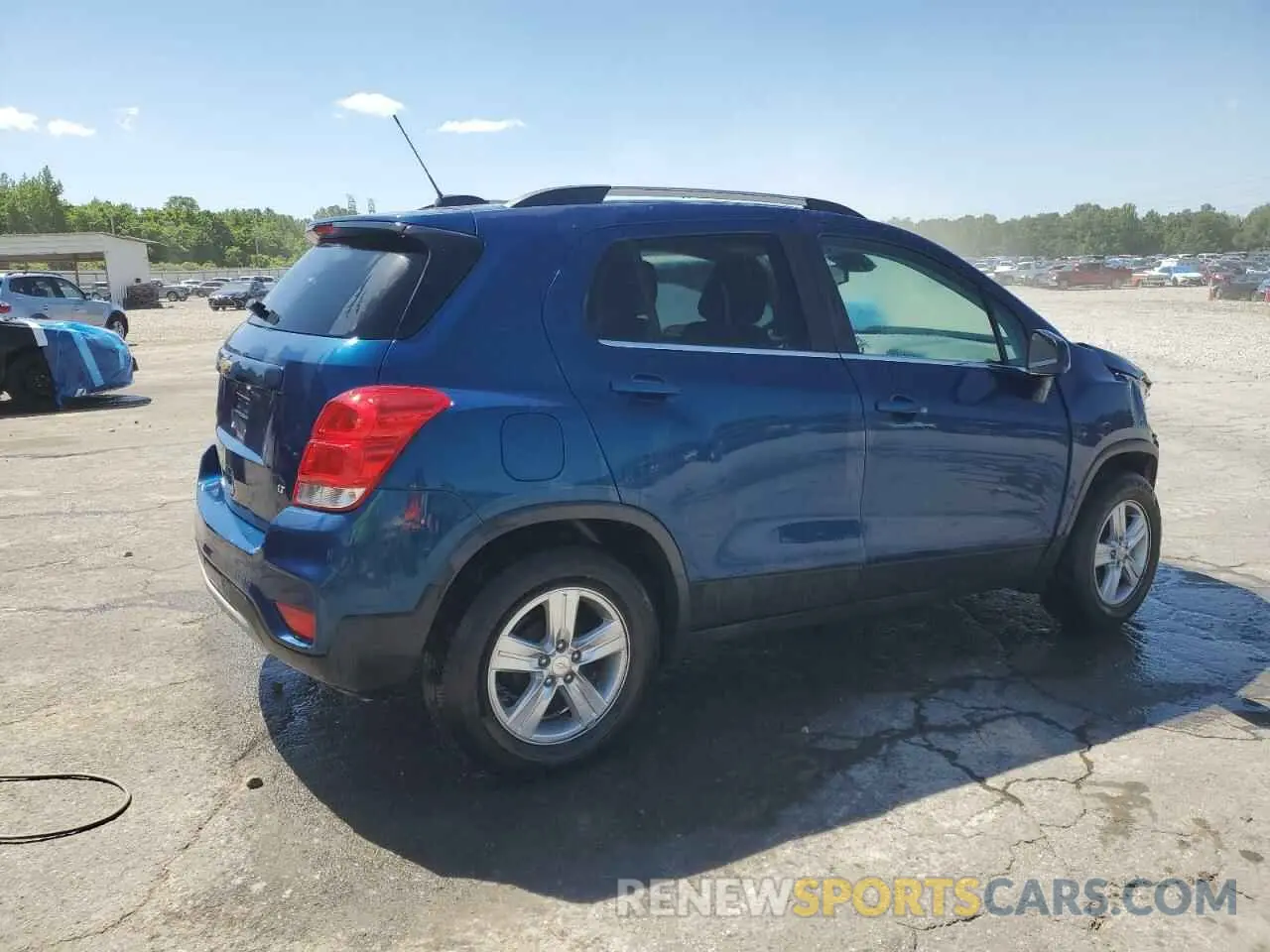 3 Photograph of a damaged car 3GNCJLSB0KL326338 CHEVROLET TRAX 2019