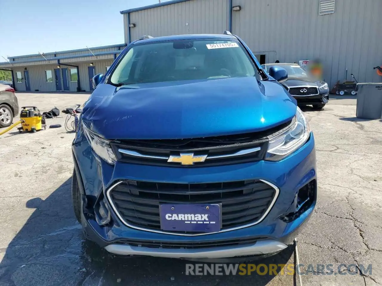 5 Photograph of a damaged car 3GNCJLSB0KL326338 CHEVROLET TRAX 2019