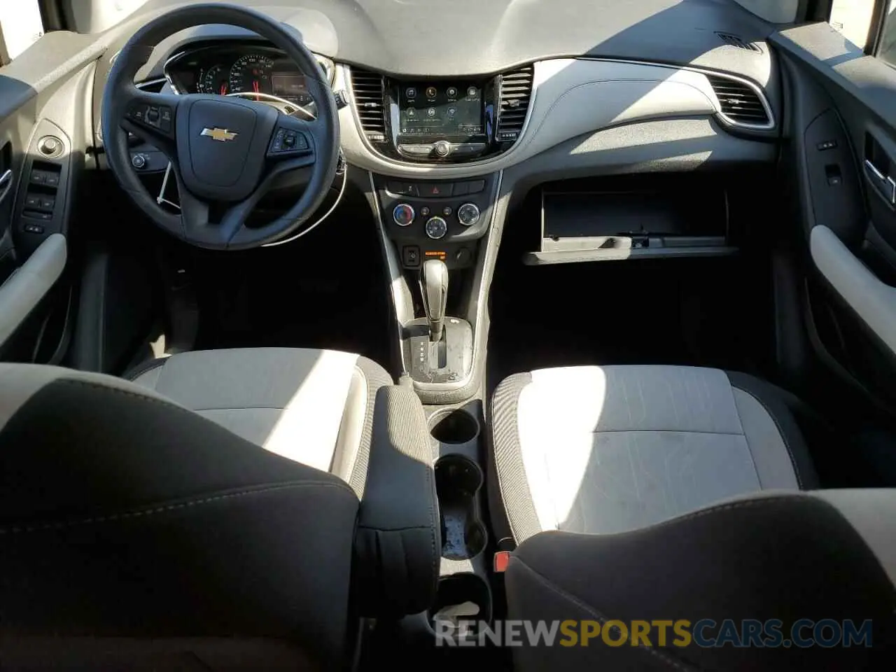 8 Photograph of a damaged car 3GNCJLSB0KL371442 CHEVROLET TRAX 2019