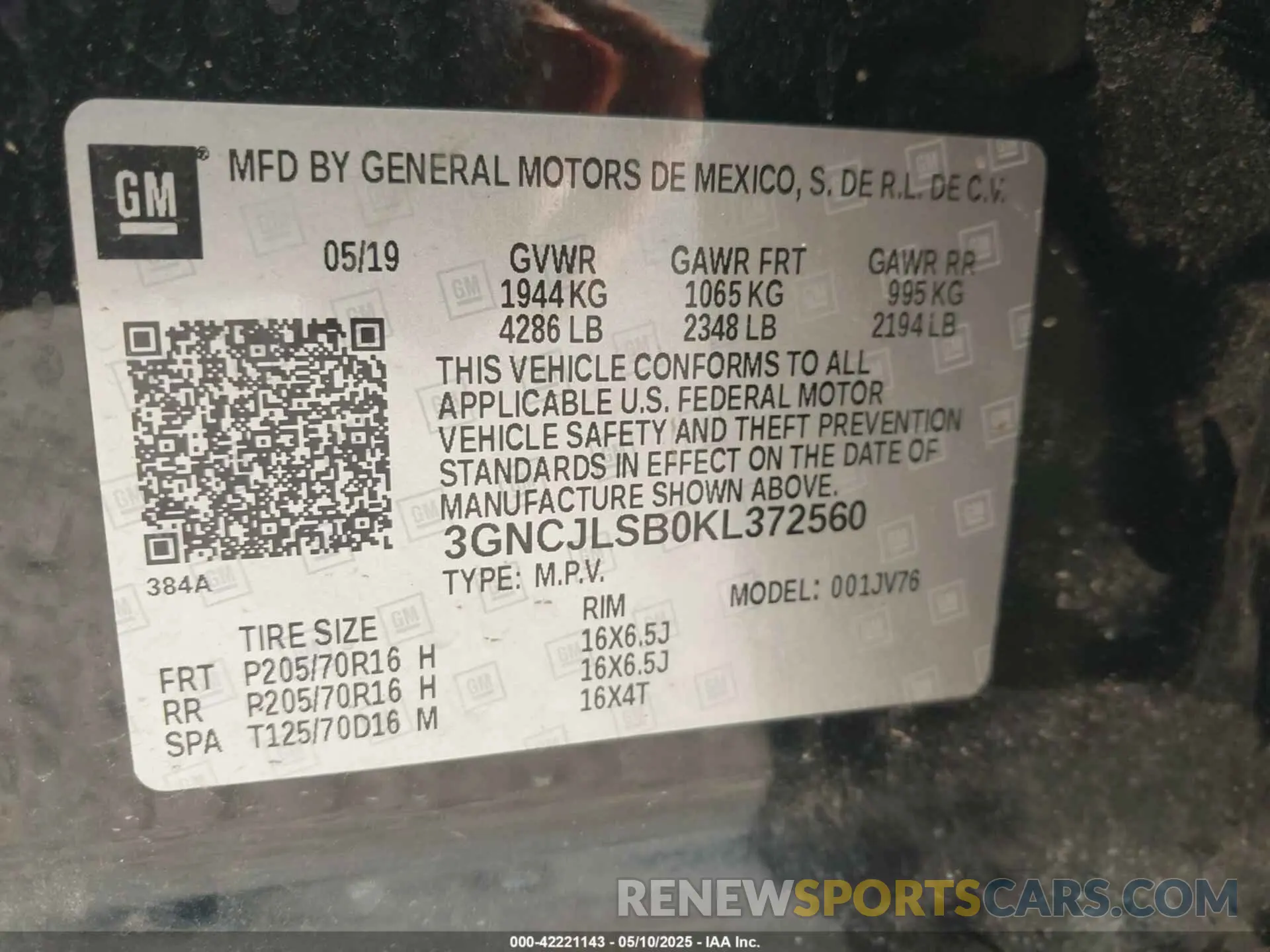 9 Photograph of a damaged car 3GNCJLSB0KL372560 CHEVROLET TRAX 2019