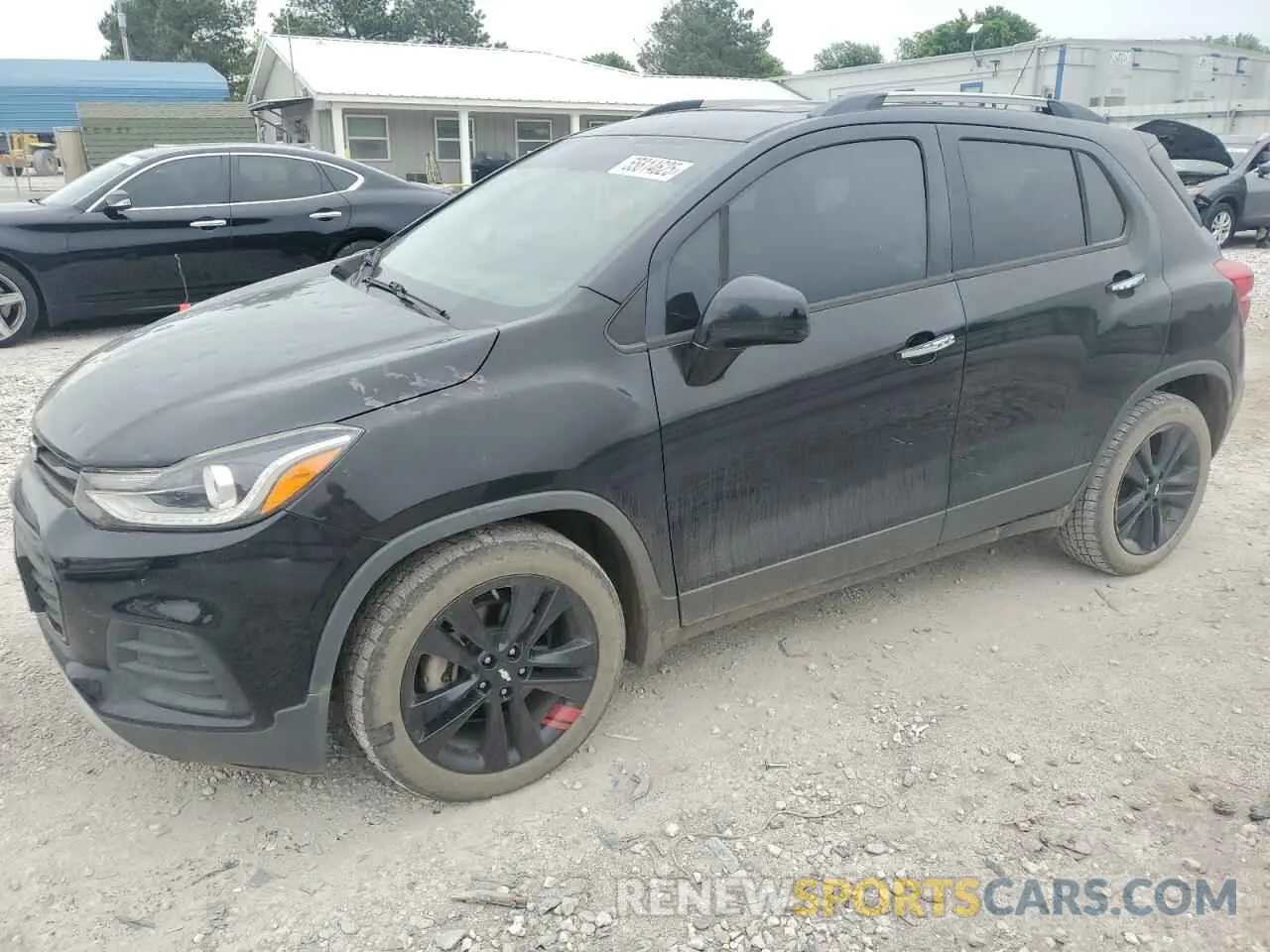 1 Photograph of a damaged car 3GNCJLSB1KL206242 CHEVROLET TRAX 2019