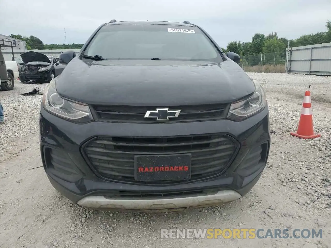 5 Photograph of a damaged car 3GNCJLSB1KL206242 CHEVROLET TRAX 2019