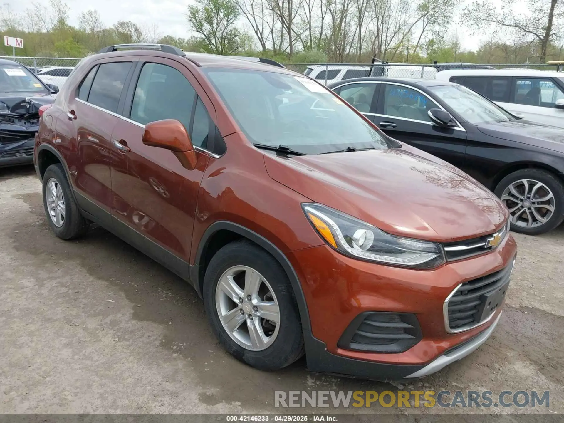 1 Photograph of a damaged car 3GNCJLSB1KL237491 CHEVROLET TRAX 2019