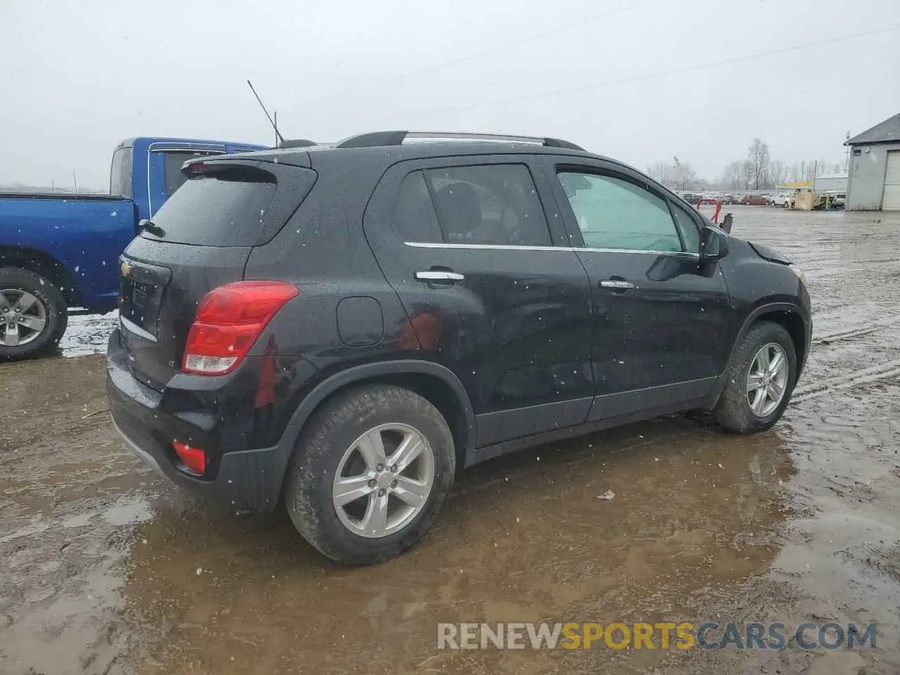 3 Photograph of a damaged car 3GNCJLSB1KL298369 CHEVROLET TRAX 2019