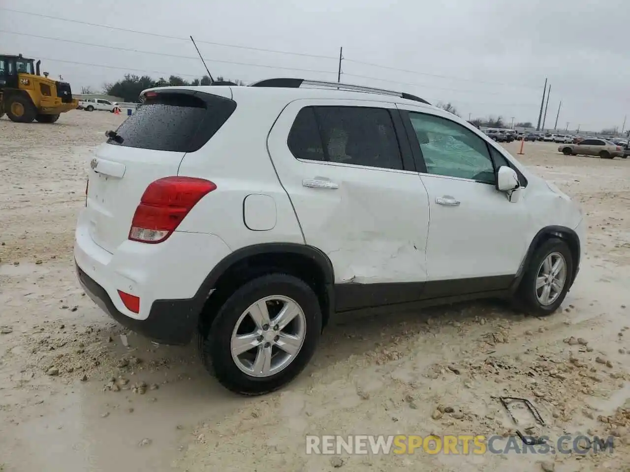 3 Photograph of a damaged car 3GNCJLSB1KL330401 CHEVROLET TRAX 2019