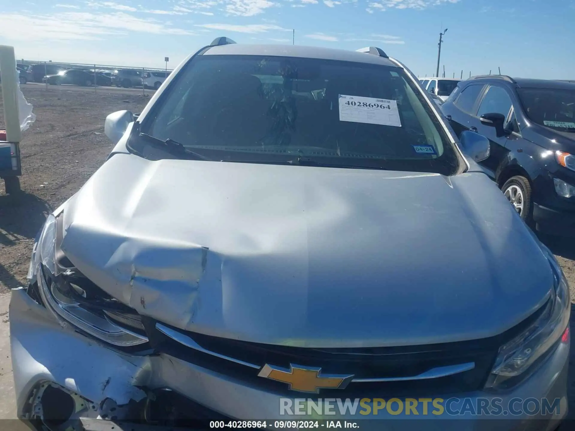 12 Photograph of a damaged car 3GNCJLSB1KL403766 CHEVROLET TRAX 2019