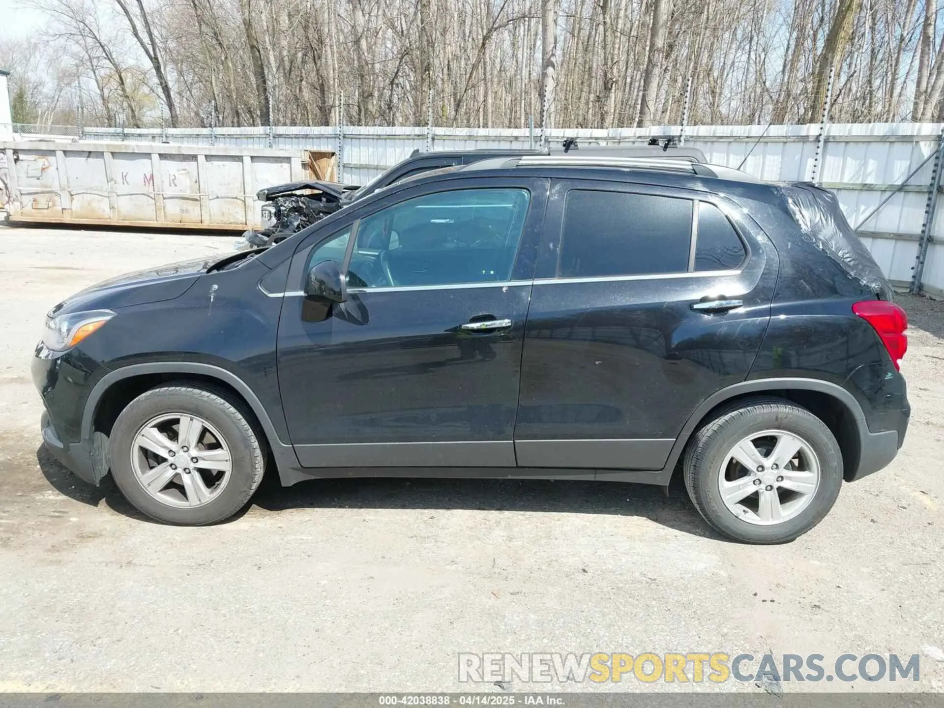 14 Photograph of a damaged car 3GNCJLSB2KL141661 CHEVROLET TRAX 2019