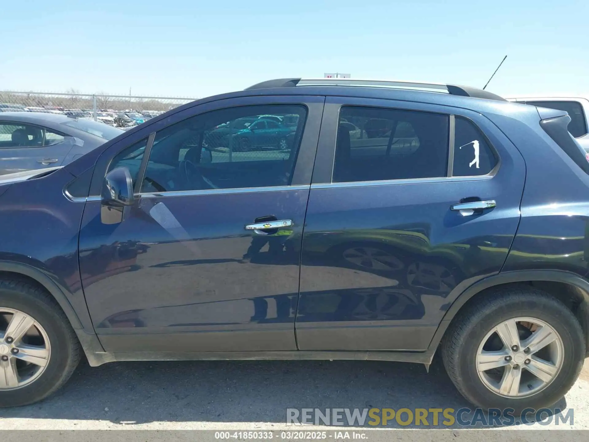 14 Photograph of a damaged car 3GNCJLSB2KL171842 CHEVROLET TRAX 2019