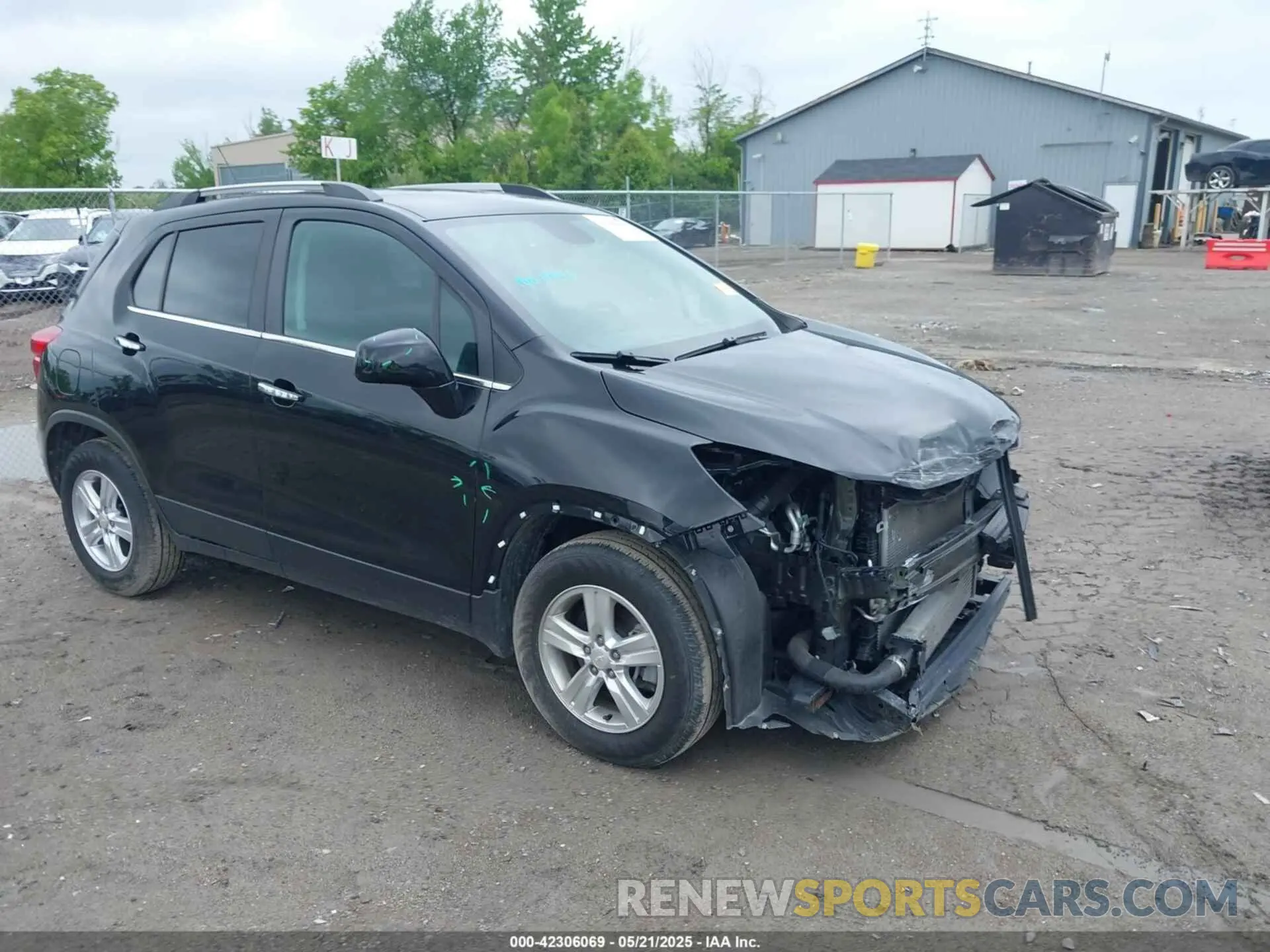 1 Photograph of a damaged car 3GNCJLSB2KL212115 CHEVROLET TRAX 2019