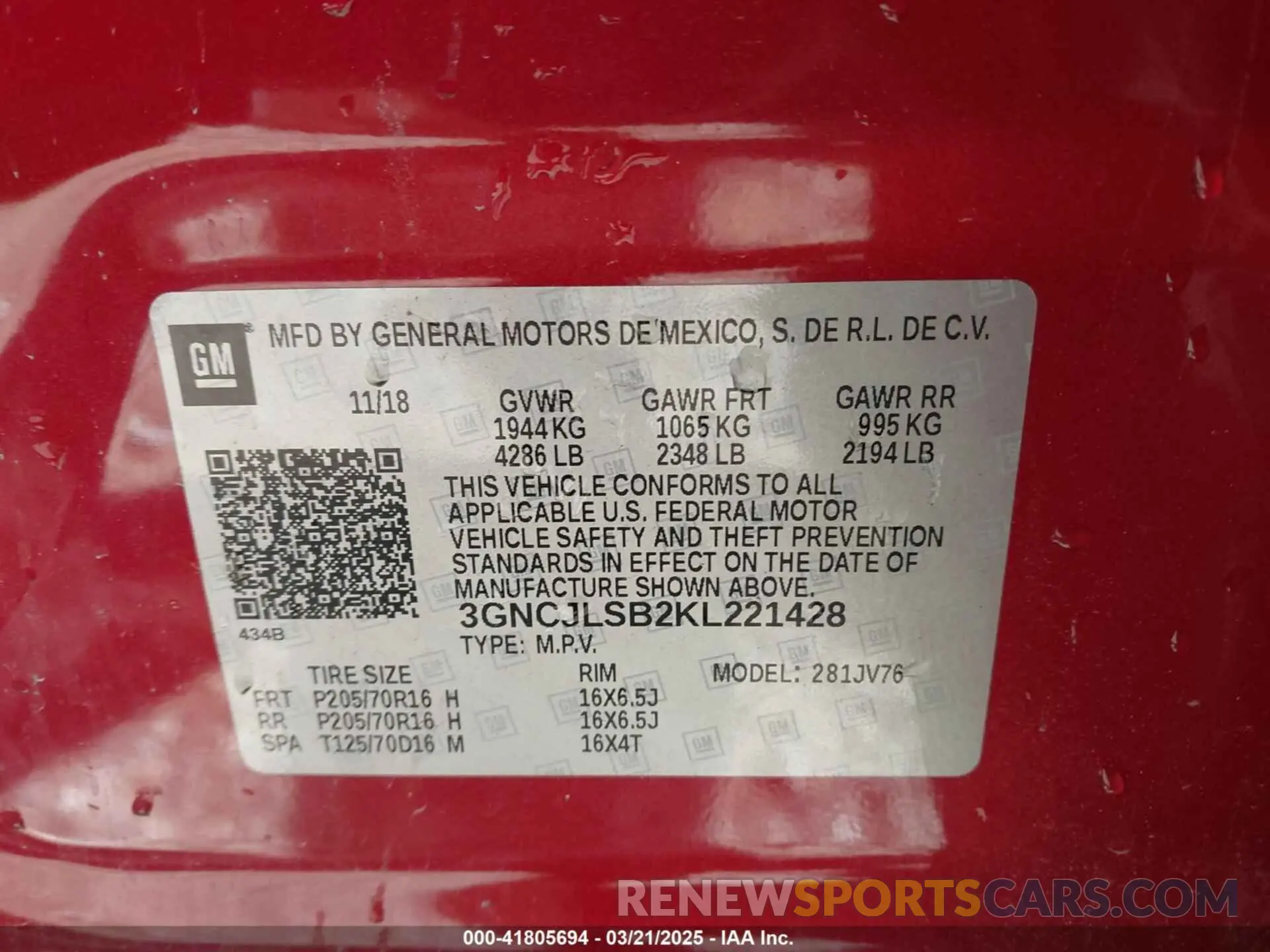 9 Photograph of a damaged car 3GNCJLSB2KL221428 CHEVROLET TRAX 2019